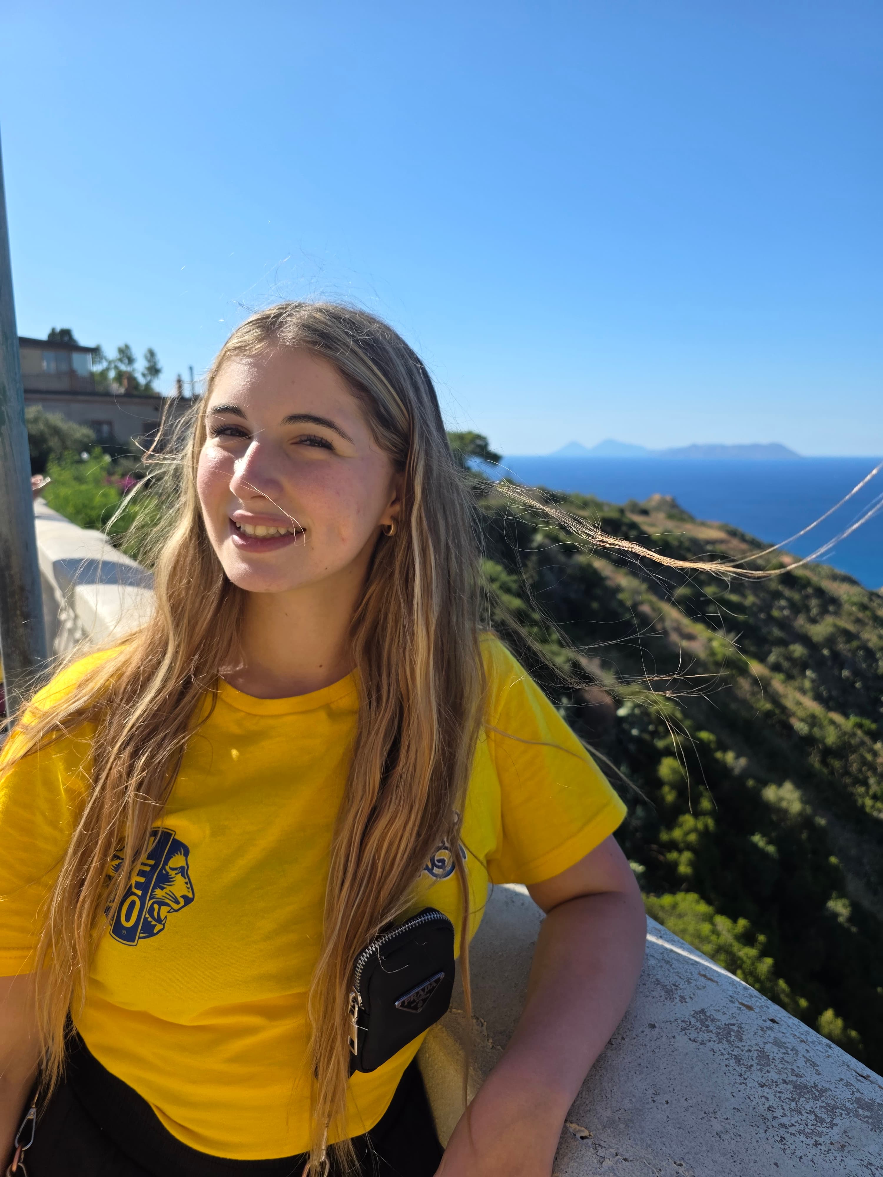 Luna Domenica Nicosia